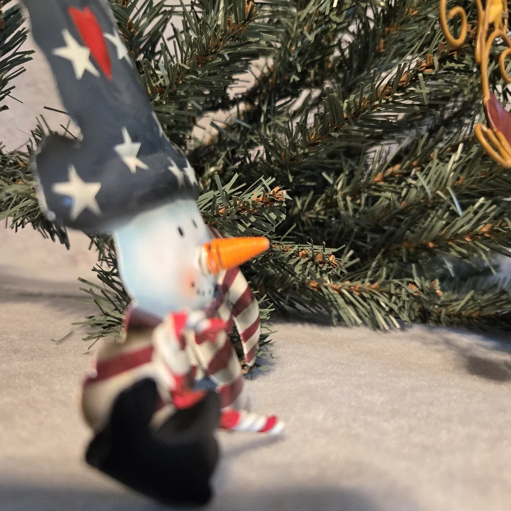 VTG Painted Metal Tin Snowman Ornaments Lot 3, Rustic Cardinal Birdhouse Wreath